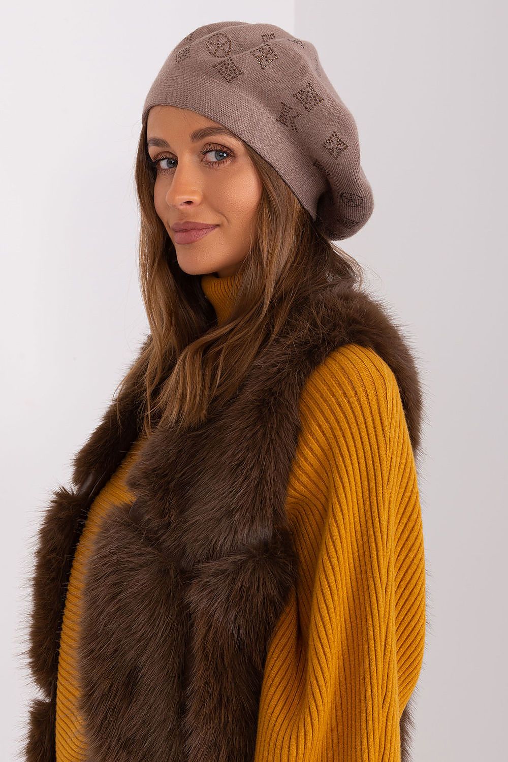  Beret model 191124 AT 