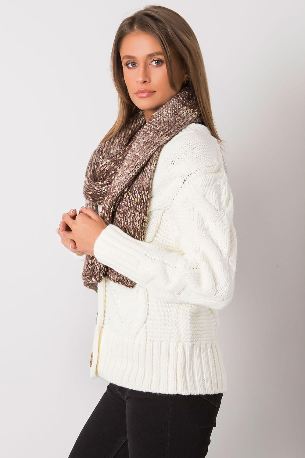  Shawl model 161160 AT 