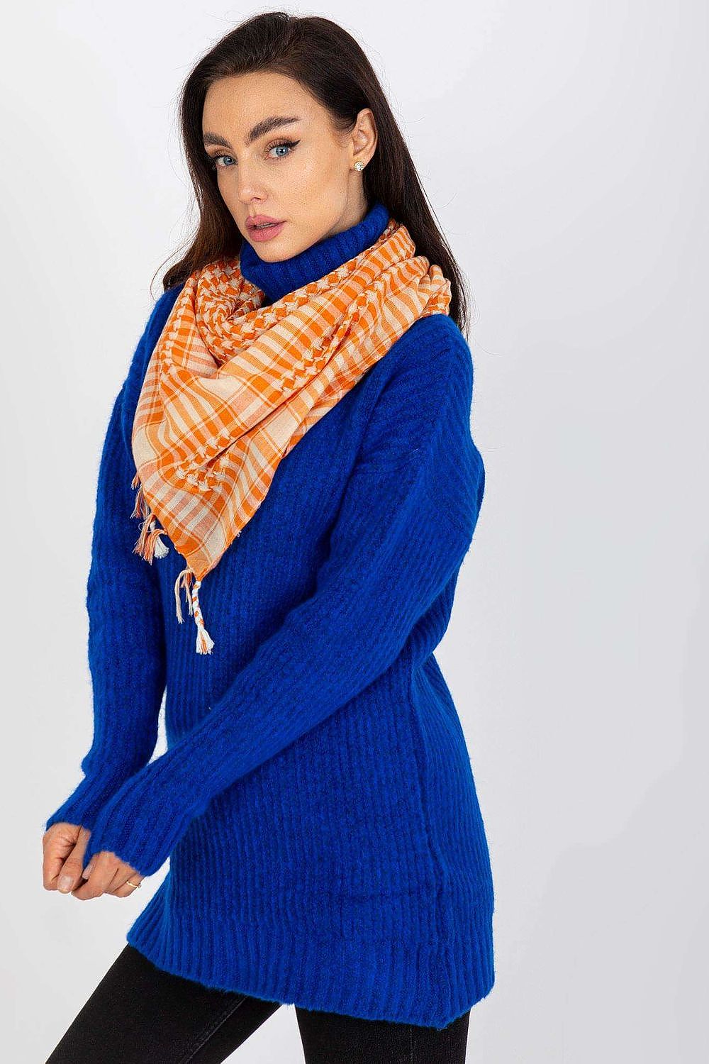  Neckerchief model 171763 AT 